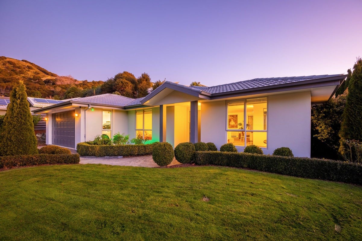 22 Farleigh Street, Atawhai, Nelson - Carousel 2