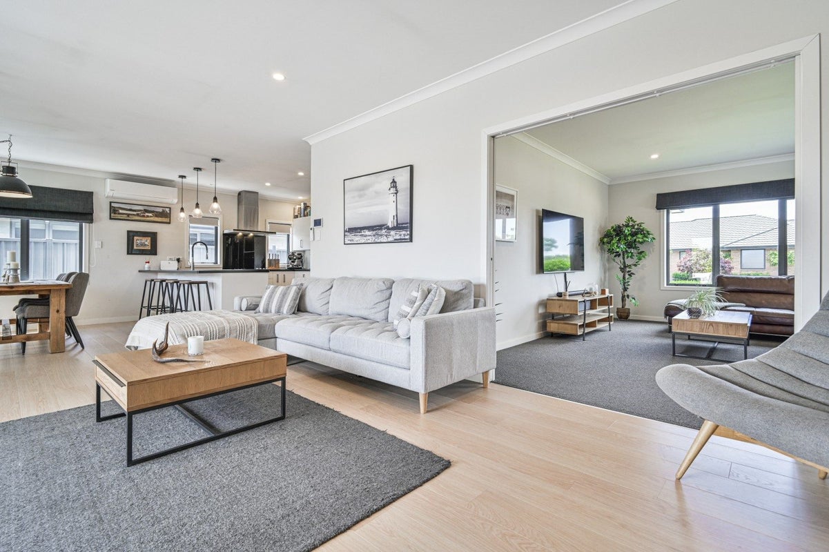 7 Smidt Lane, Mahora, Hastings - Carousel 1