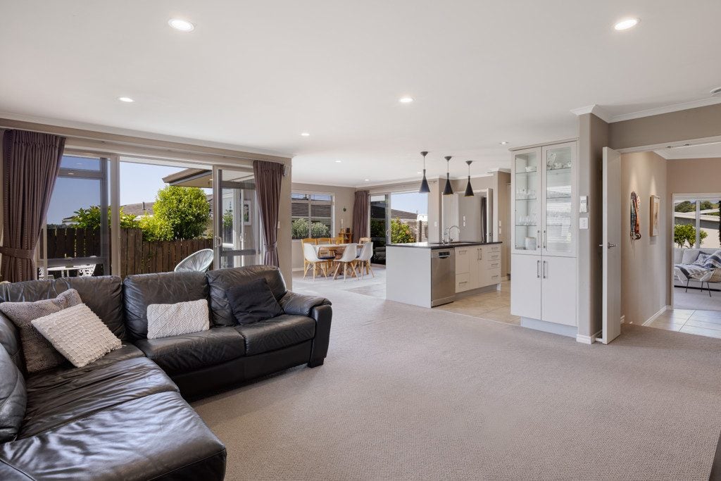 52 Buxton Place, Ohauiti, Tauranga - Carousel 2