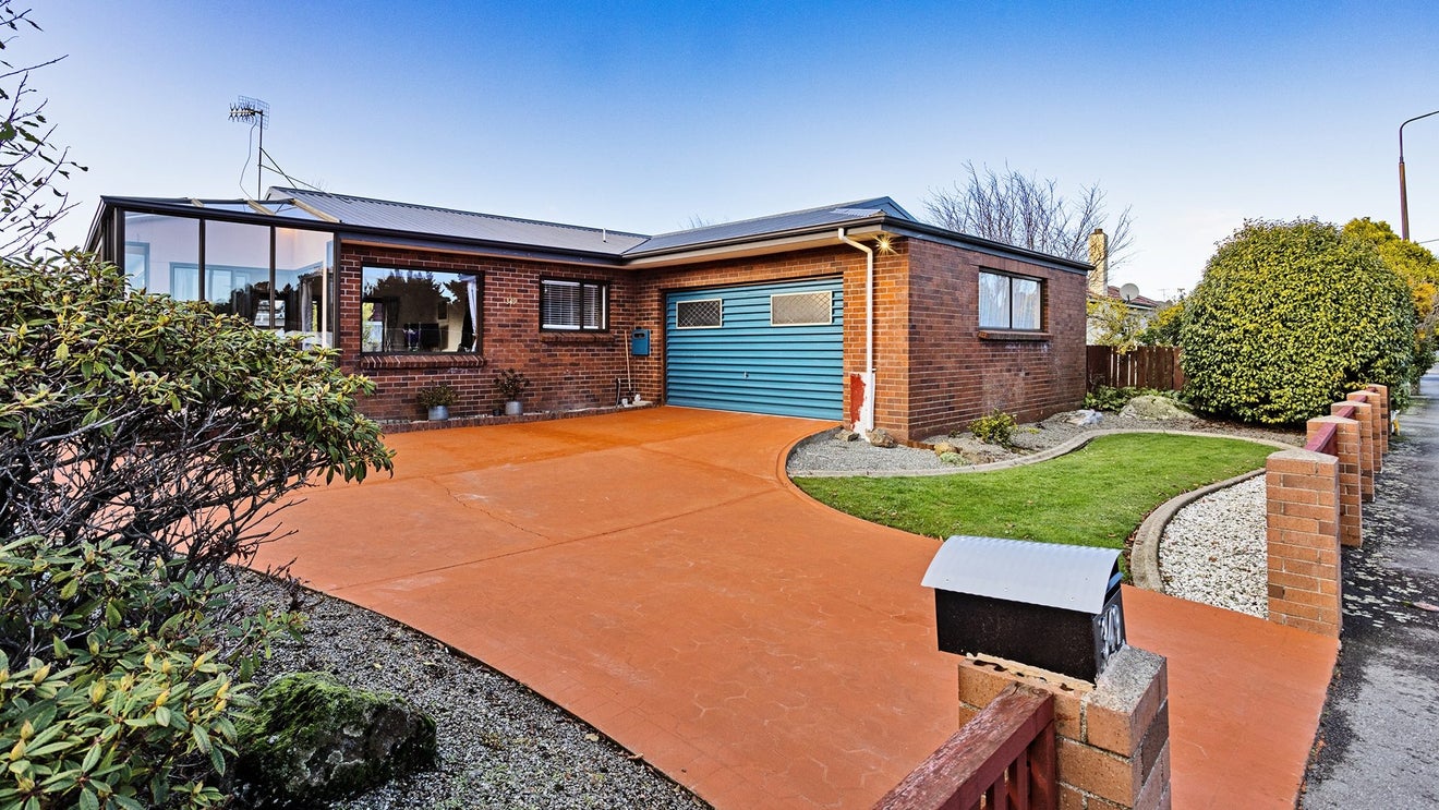 349 Queens Drive, Windsor, Invercargill - Carousel 1