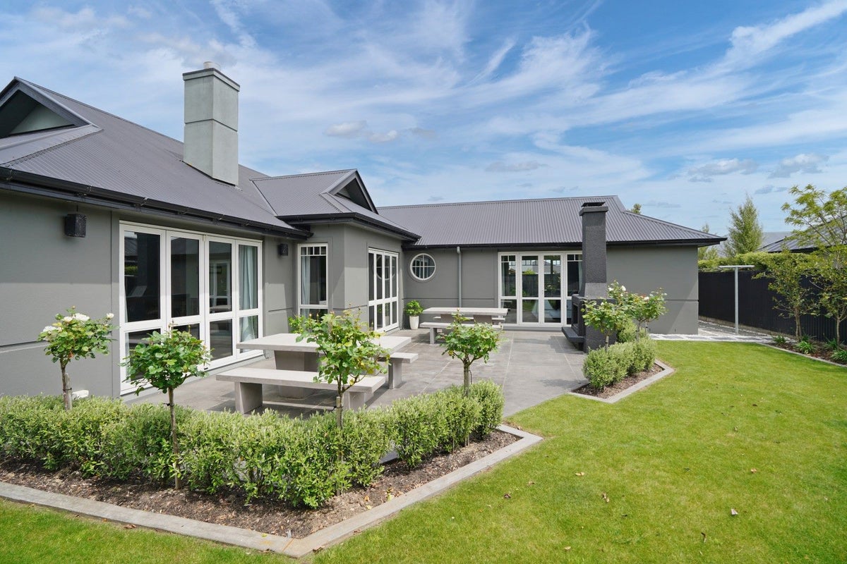 104 Gimblett Court, Waikiwi, Invercargill - Carousel 1