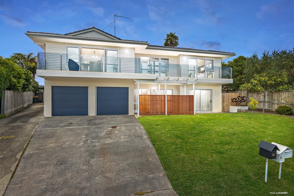 3 Davita Place, Farm Cove, Auckland - Carousel 1