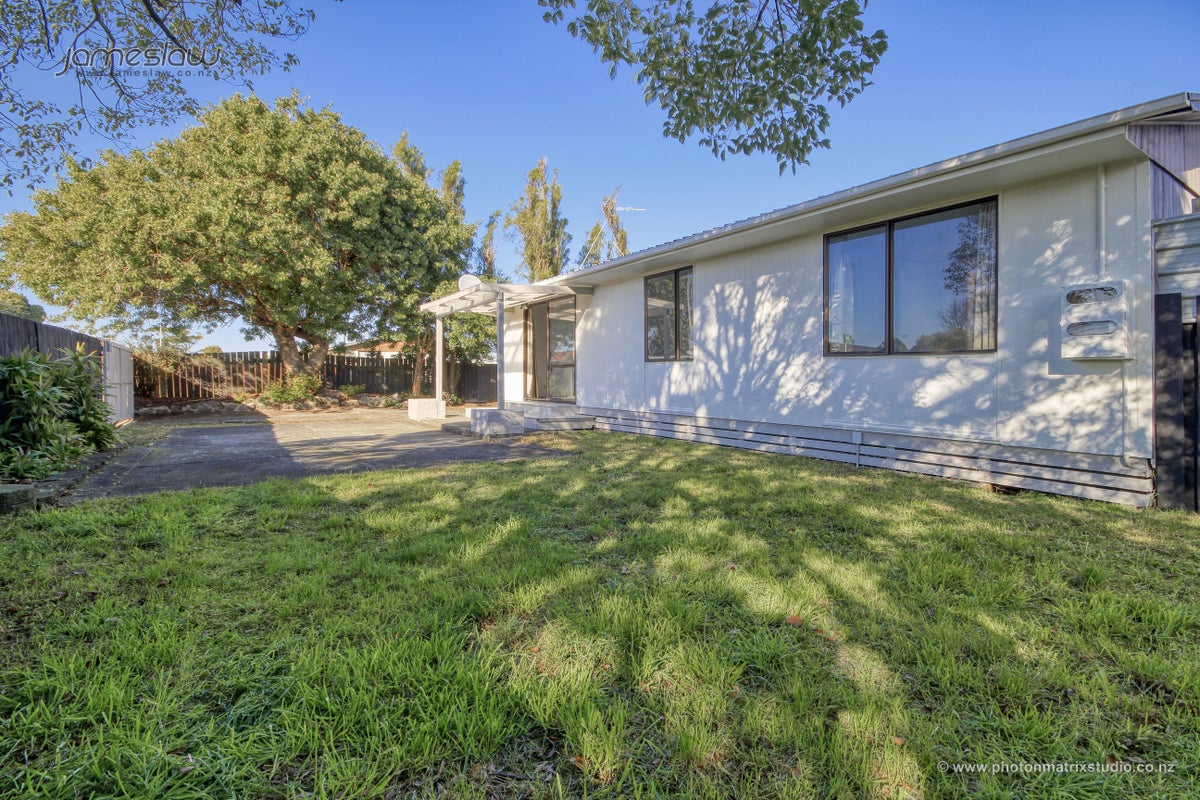 101 Shifnal Drive, Randwick Park, Auckland - Carousel 2