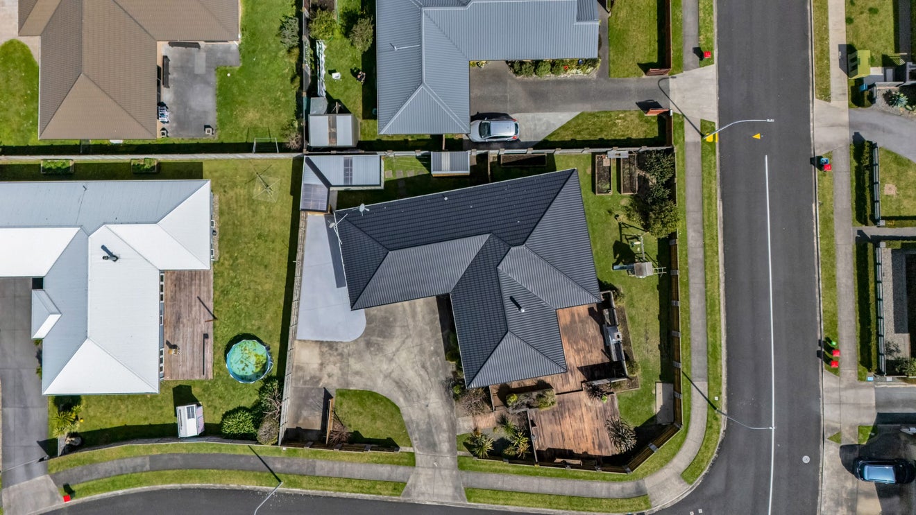 2 Rawiri Drive, Bell Block, New Plymouth - Carousel 31