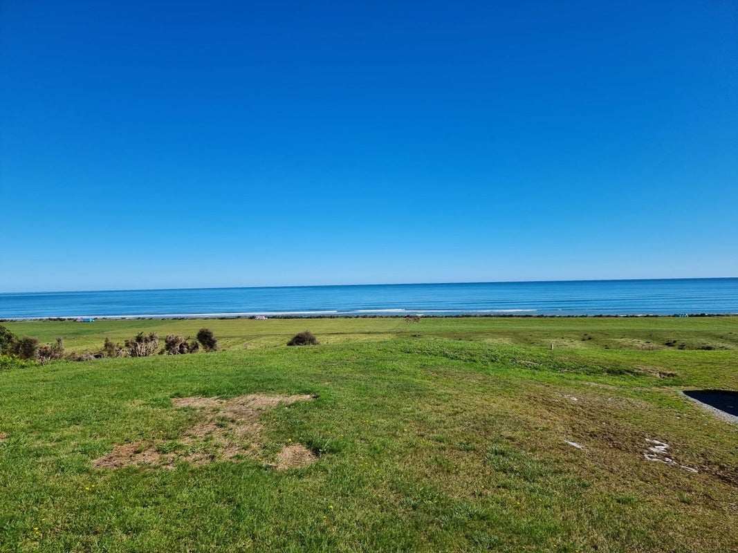 104 Havill Drive, Hokitika - Carousel 1