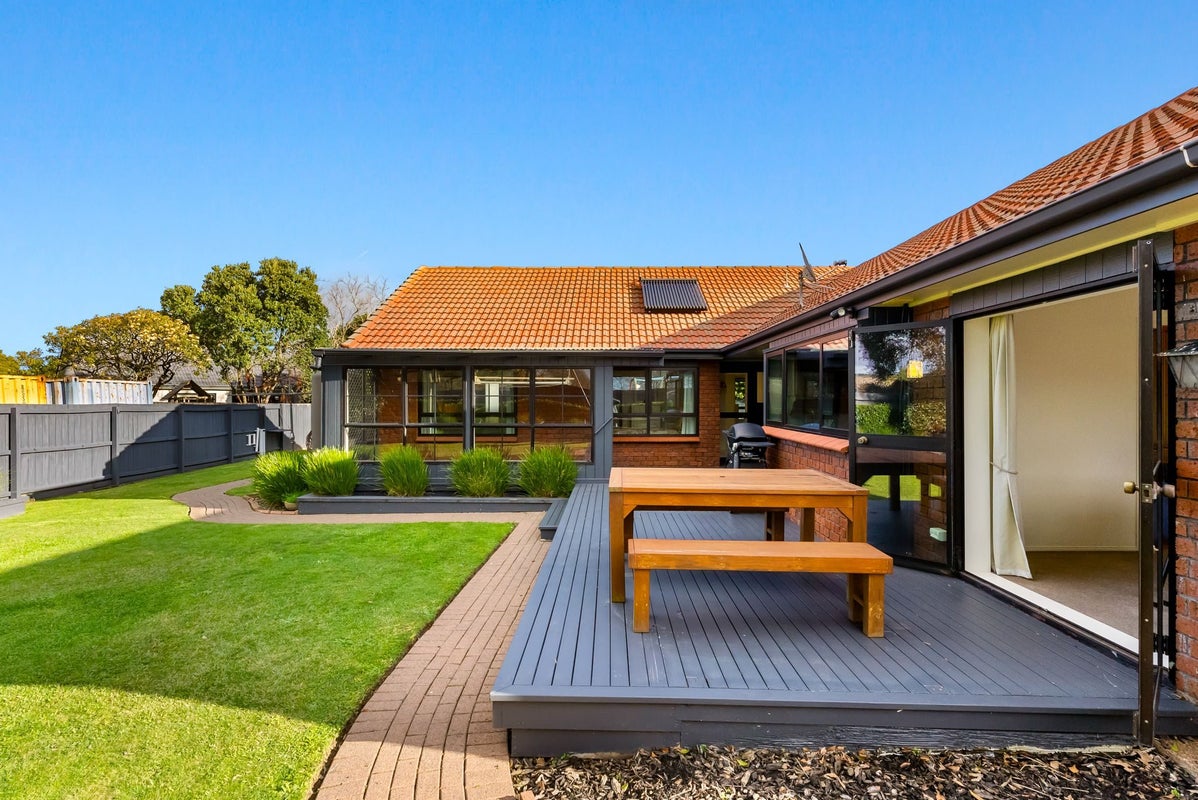 7 Wilencote Place, Pahurehure, Papakura - Carousel 2