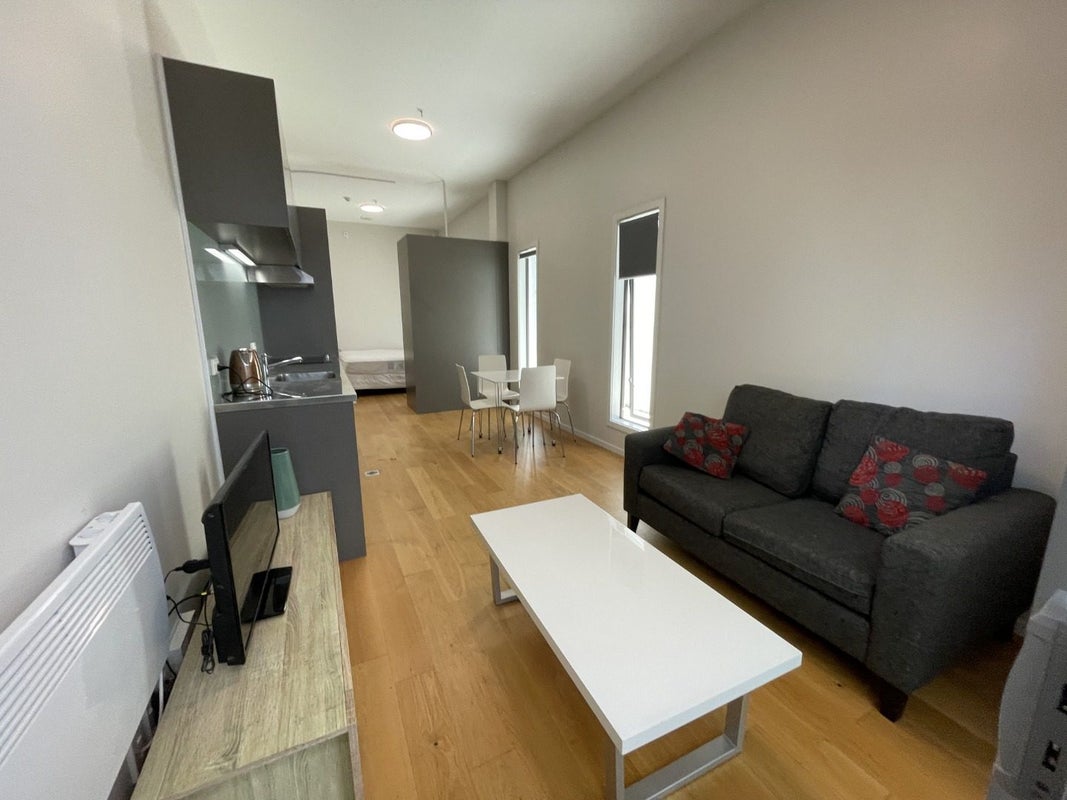 G01/8 WIGAN ST, TE ARO, Wellington - Carousel 2