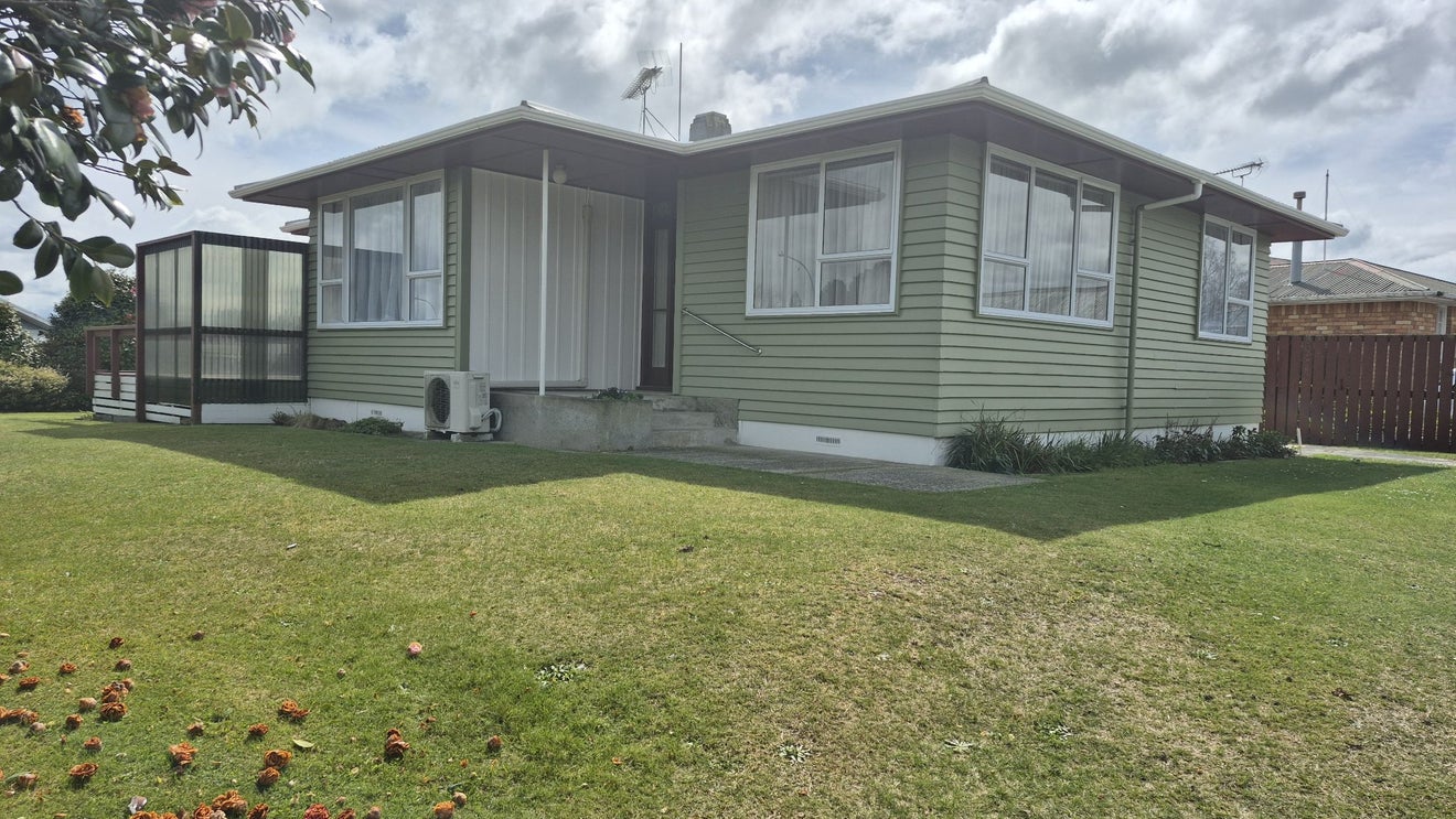 13 Strathmore Drive, Tokoroa, South Waikato, Waikato - Carousel 1