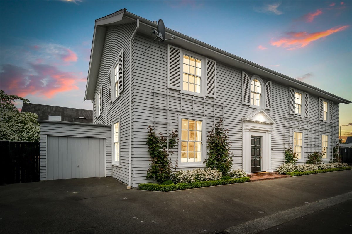 10/142 Rugby Street, Merivale, Christchurch - Carousel 25