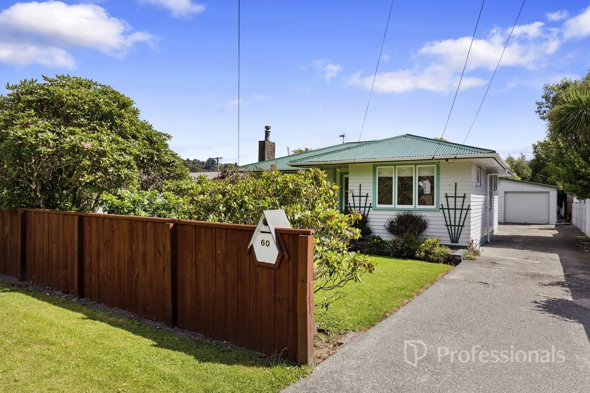 60 Cruickshank Road, Clouston Park, Upper Hutt - Carousel 26