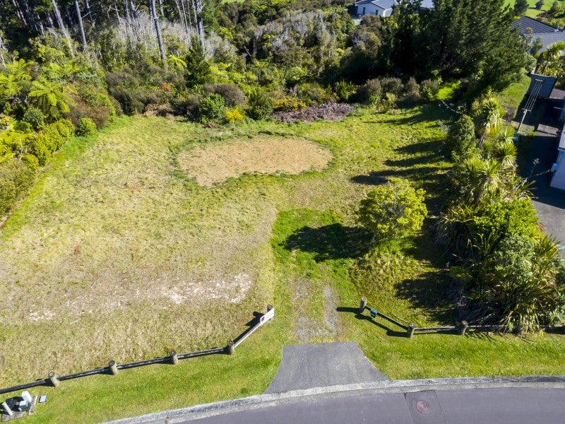 54 Mount Marua Drive, Timberlea, Upper Hutt - Carousel 2