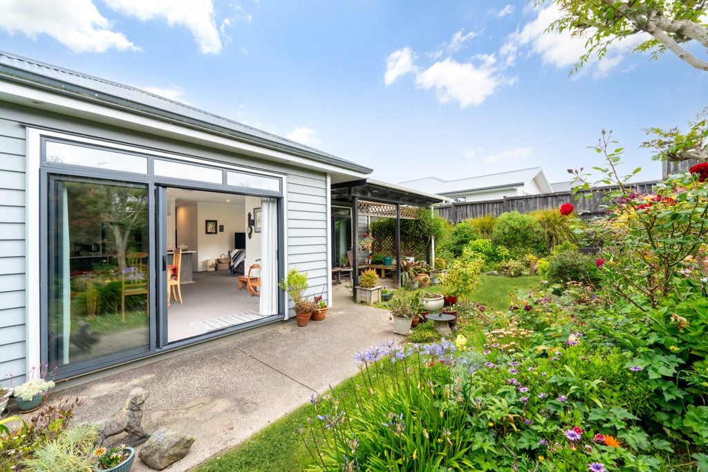 4 Huarahi Pai Road, Huapai, Kumeu - Carousel 1