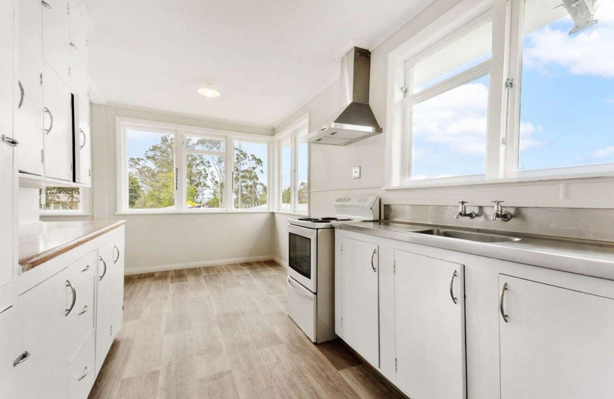 64 Te Puea Avenue, Meremere - Carousel 2