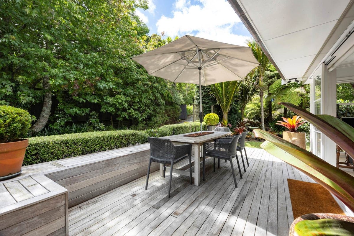 541A South Titirangi Road, Titirangi, Auckland - Carousel 2
