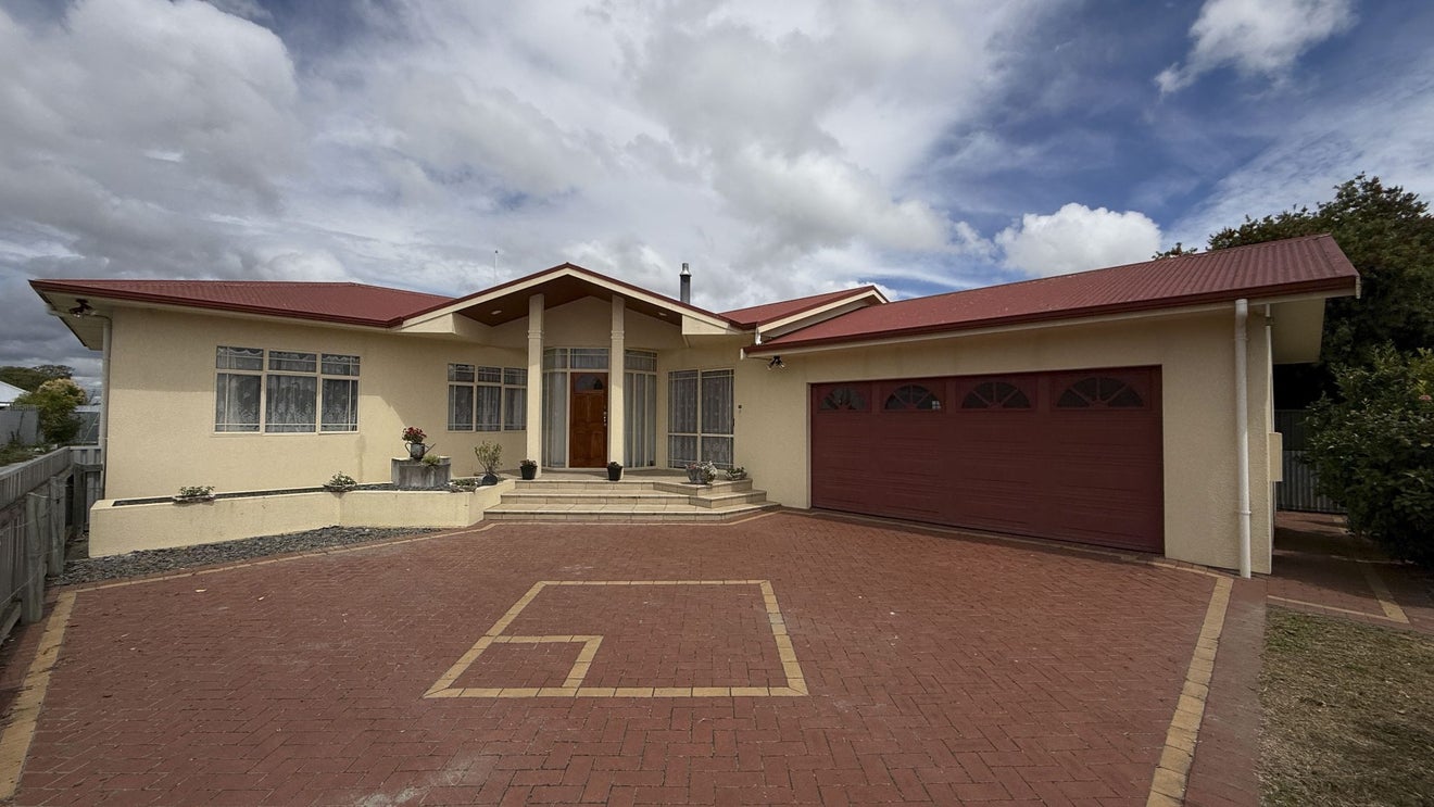 404 Gascoigne Street, Raureka, Hastings - Carousel 1