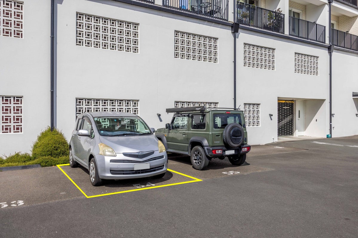 107/1B Soljak Place, Mount Albert, Auckland - Carousel 11