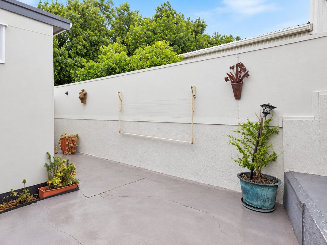 27 Ngamotu Road, Moturoa, New Plymouth - Carousel 13