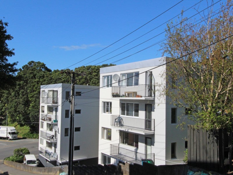 8/340 Tinakori Road, Thorndon, Wellington - Carousel 2