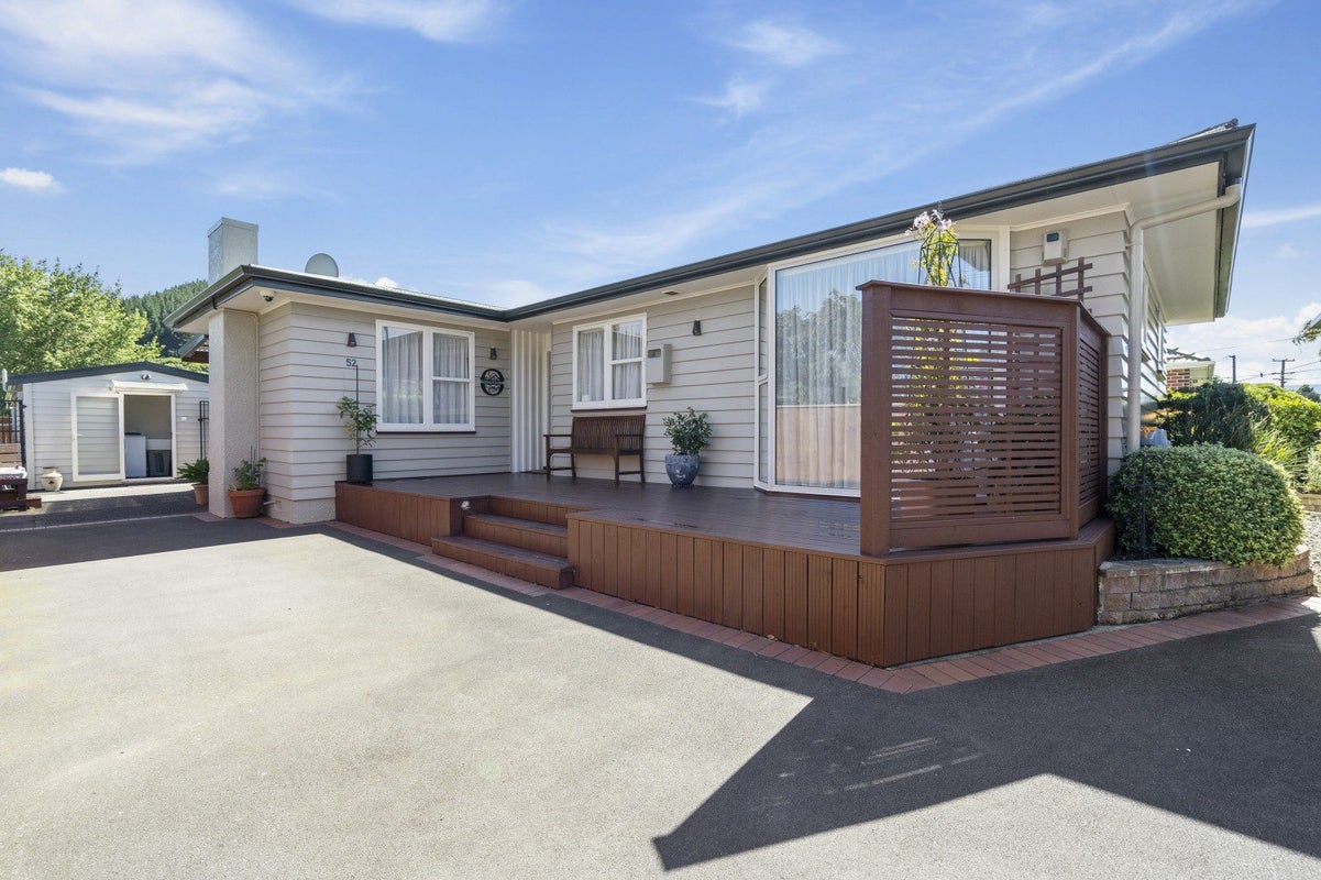 52 McLeod Street, Elderslea, Upper Hutt - Carousel 2