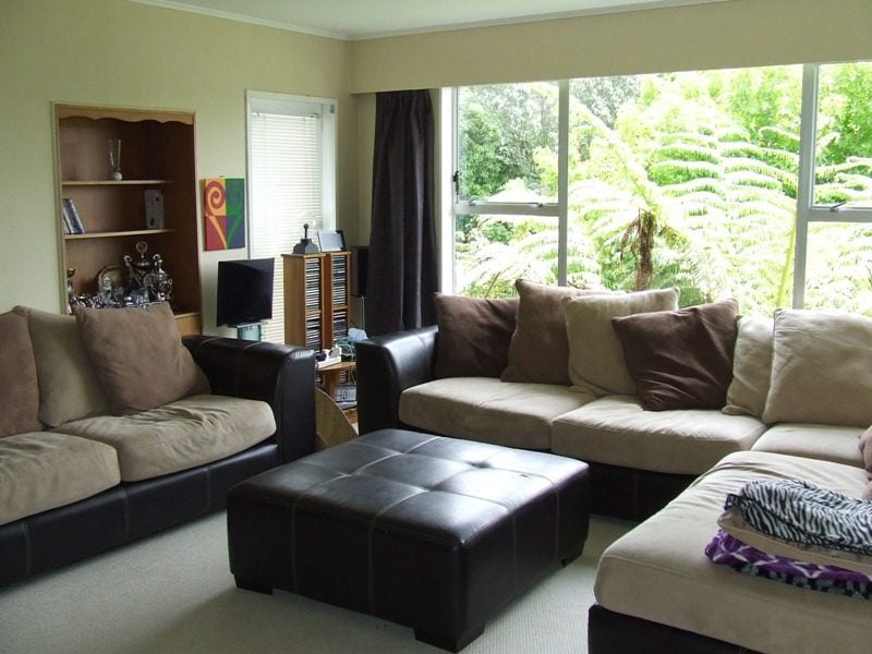 22 Trebann Street, Paparangi, Wellington - Carousel 2