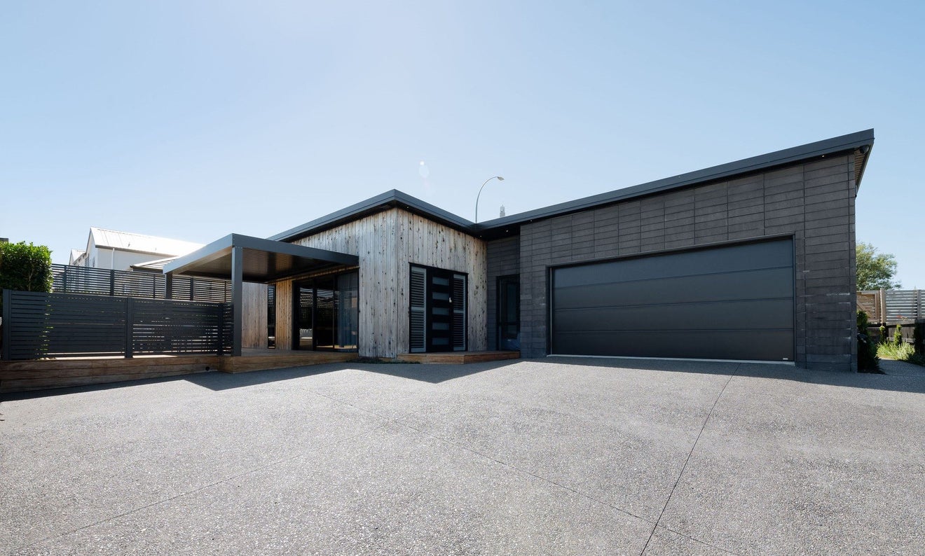 4 Maanihi Drive, Rototuna North, Hamilton - Carousel 15