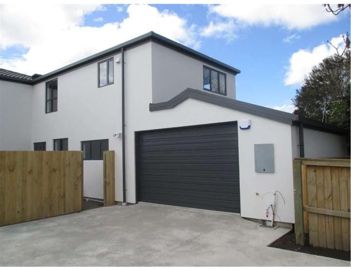 7/324 Stanmore Road, Richmond, Christchurch - Carousel 1