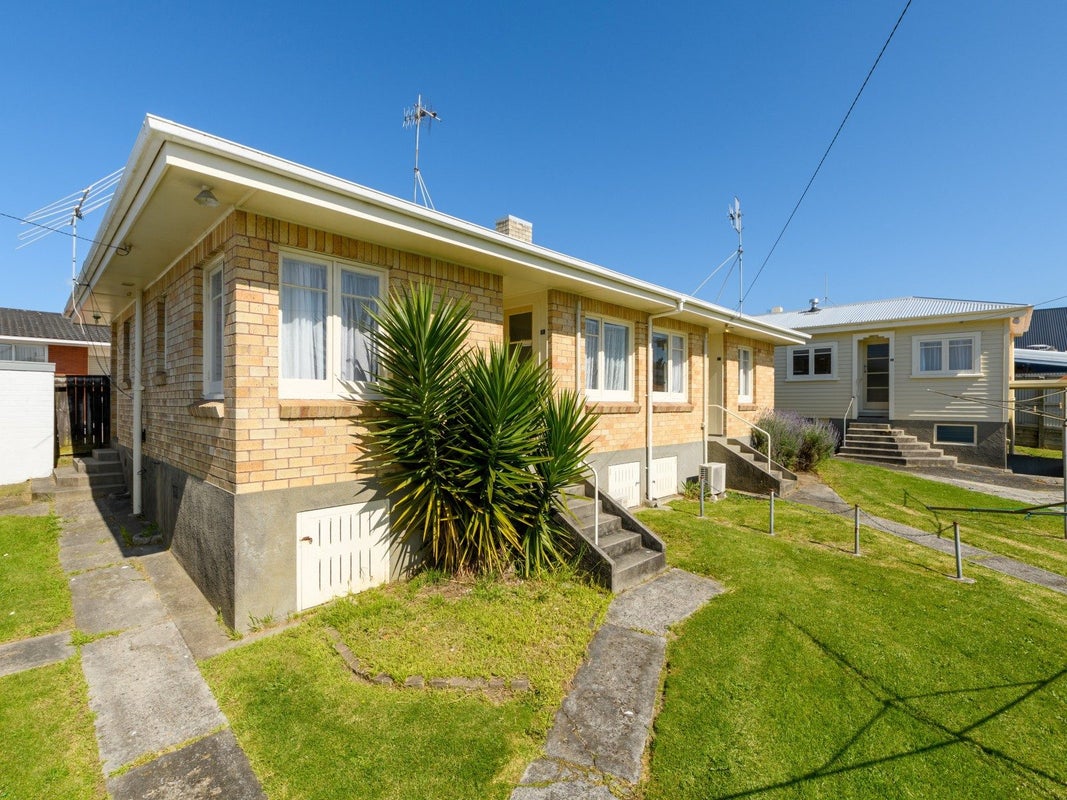 128B Fourteenth Avenue, Tauranga South, Tauranga - Carousel 1