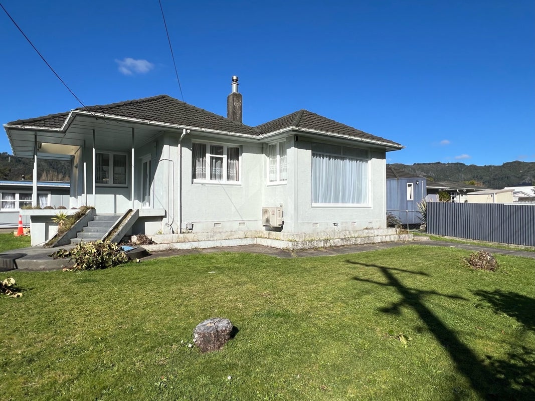 21 Rawhiti Street, Stokes Valley, Lower Hutt - Carousel 15