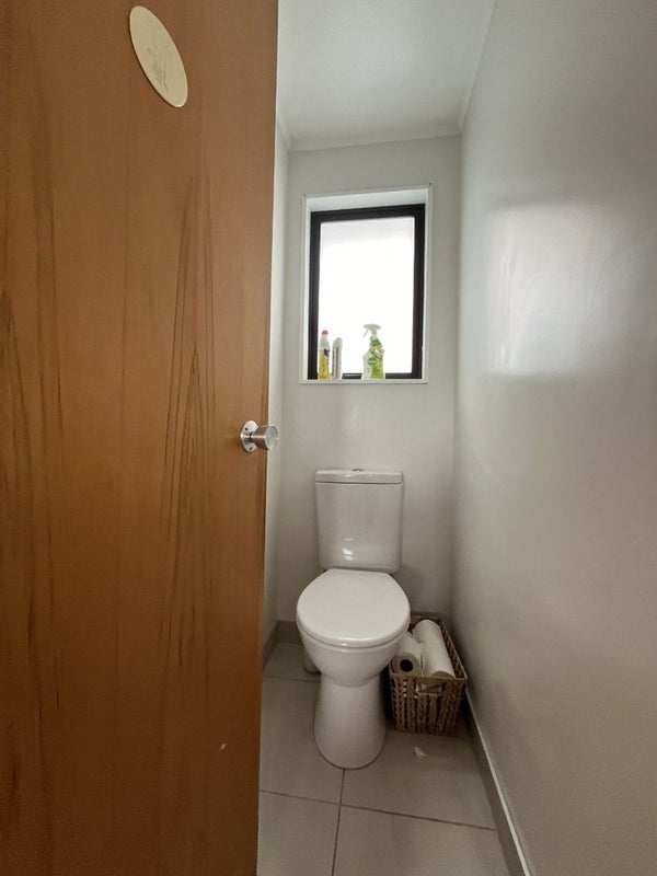 27 Bodmin Terrace, Camborne, Porirua - Carousel 11