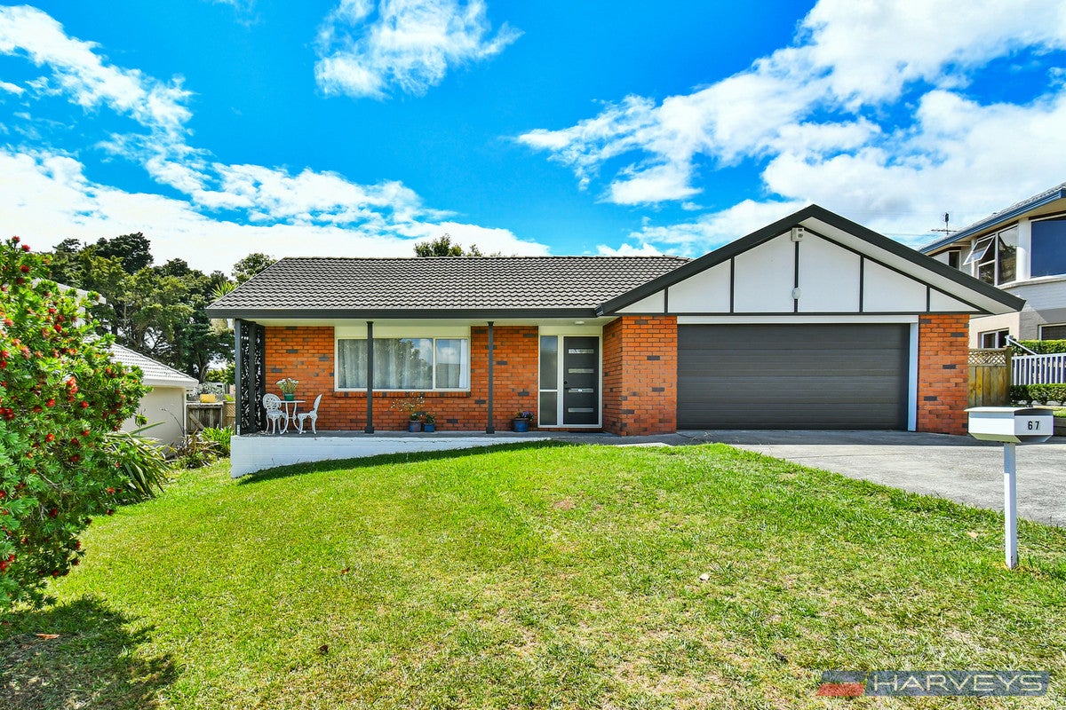 67 Kuripaka Crescent, The Gardens, Auckland - Carousel 1