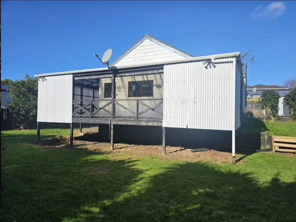 301 Weymouth Road, Weymouth, Auckland - Carousel 13