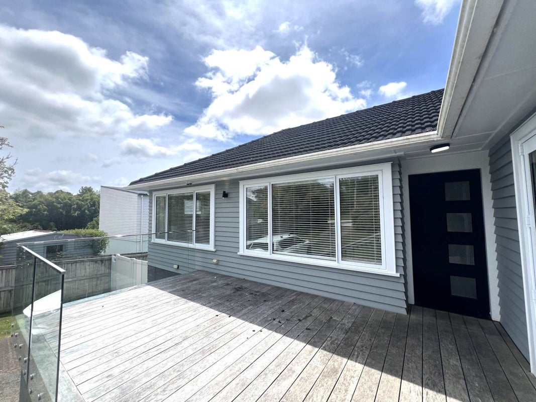 68 Sylvan Crescent, Te Atatu South, Auckland - Carousel 2