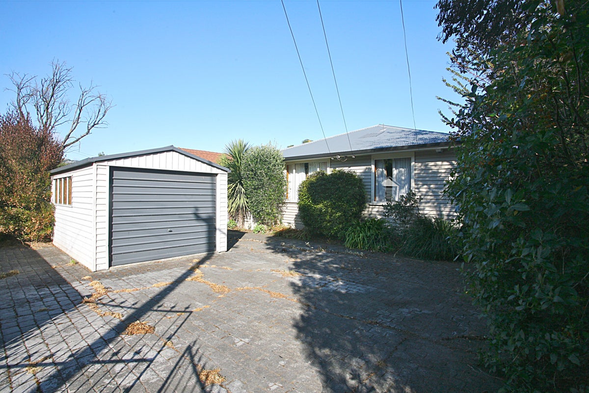 127 Centaurus Road, Huntsbury, Christchurch - Carousel 1