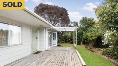 1/34 Candia Road, Swanson, Auckland - Carousel 1
