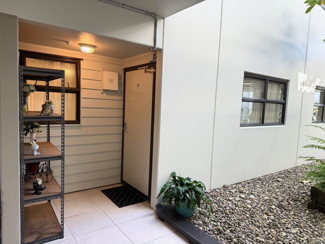 3/124 Stancombe Road, Flat Bush, Auckland - Carousel 2