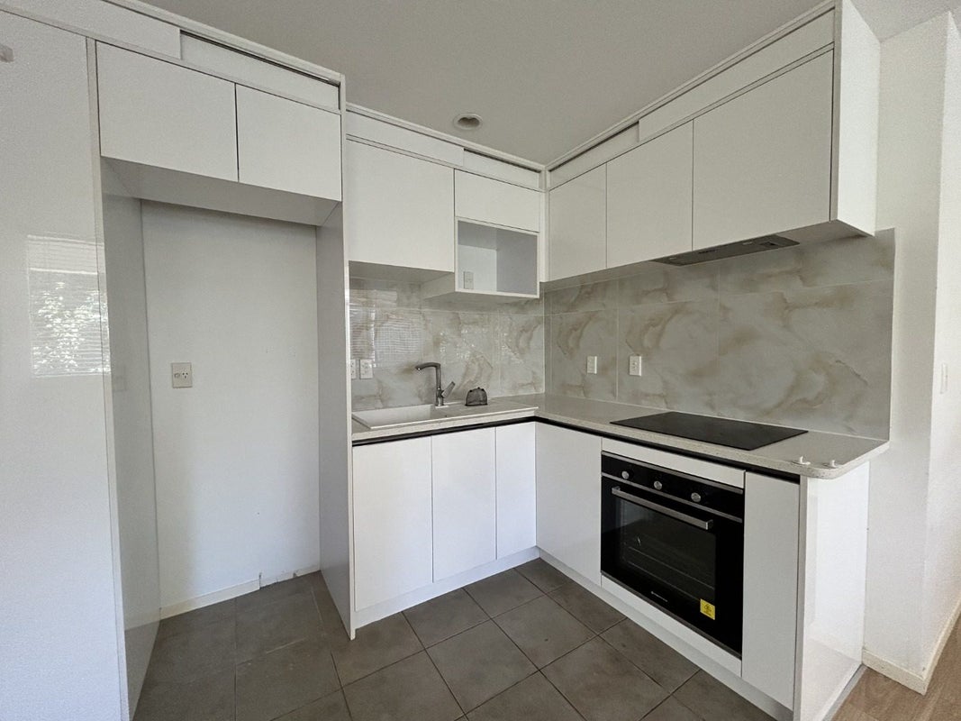 6H/2 Whitaker Place, Grafton, Auckland - Carousel 2