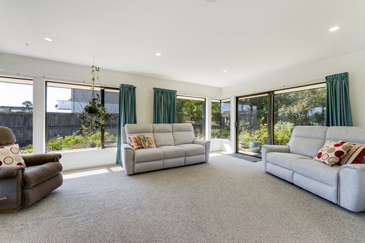 8A Chisnall Street, Stoke, Nelson - Carousel 2