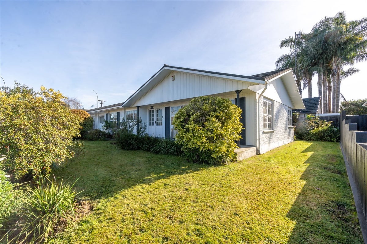 1B Donny Avenue, Chartwell, Hamilton - Carousel 1