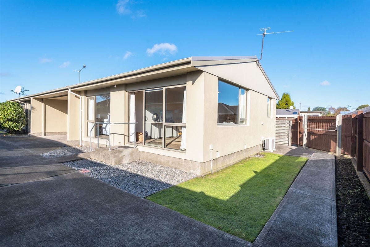 2/373 Main North Road, Redwood, Christchurch - Carousel 12
