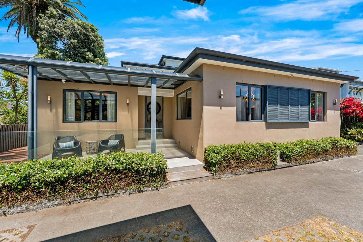 11 Stafford Road, Northcote Point, Auckland - Carousel 31