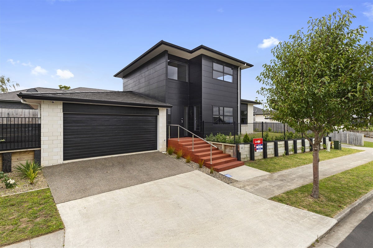 35 Longbow Terrace, Flagstaff, Hamilton - Carousel 2