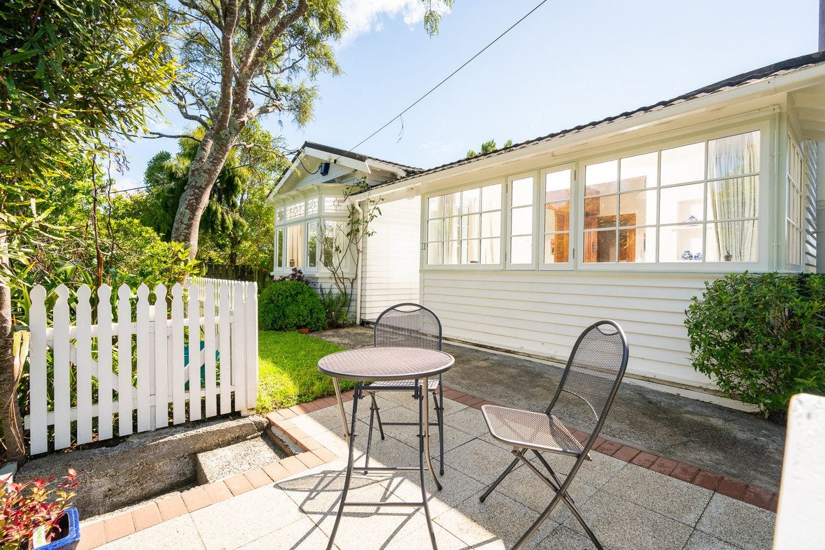 50 Nottingham Street, Karori, Wellington - Carousel 1