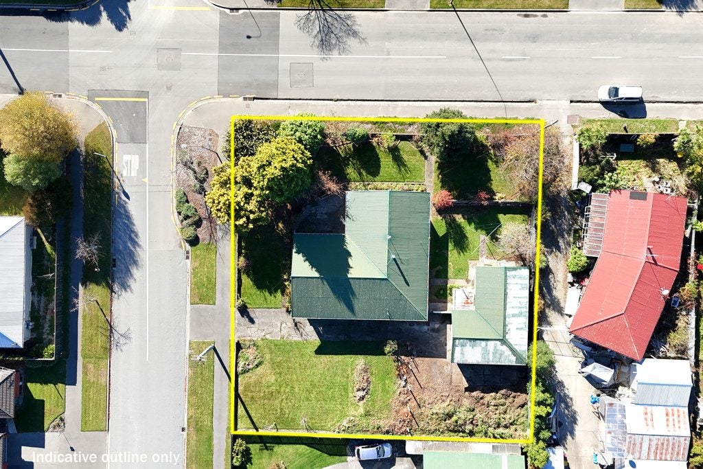 46 Tyrone Street, Belfast, Christchurch - Carousel 1