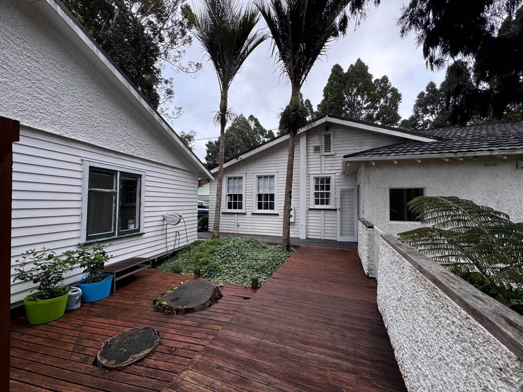 49 Kohu Road, Titirangi, Auckland - Carousel 2