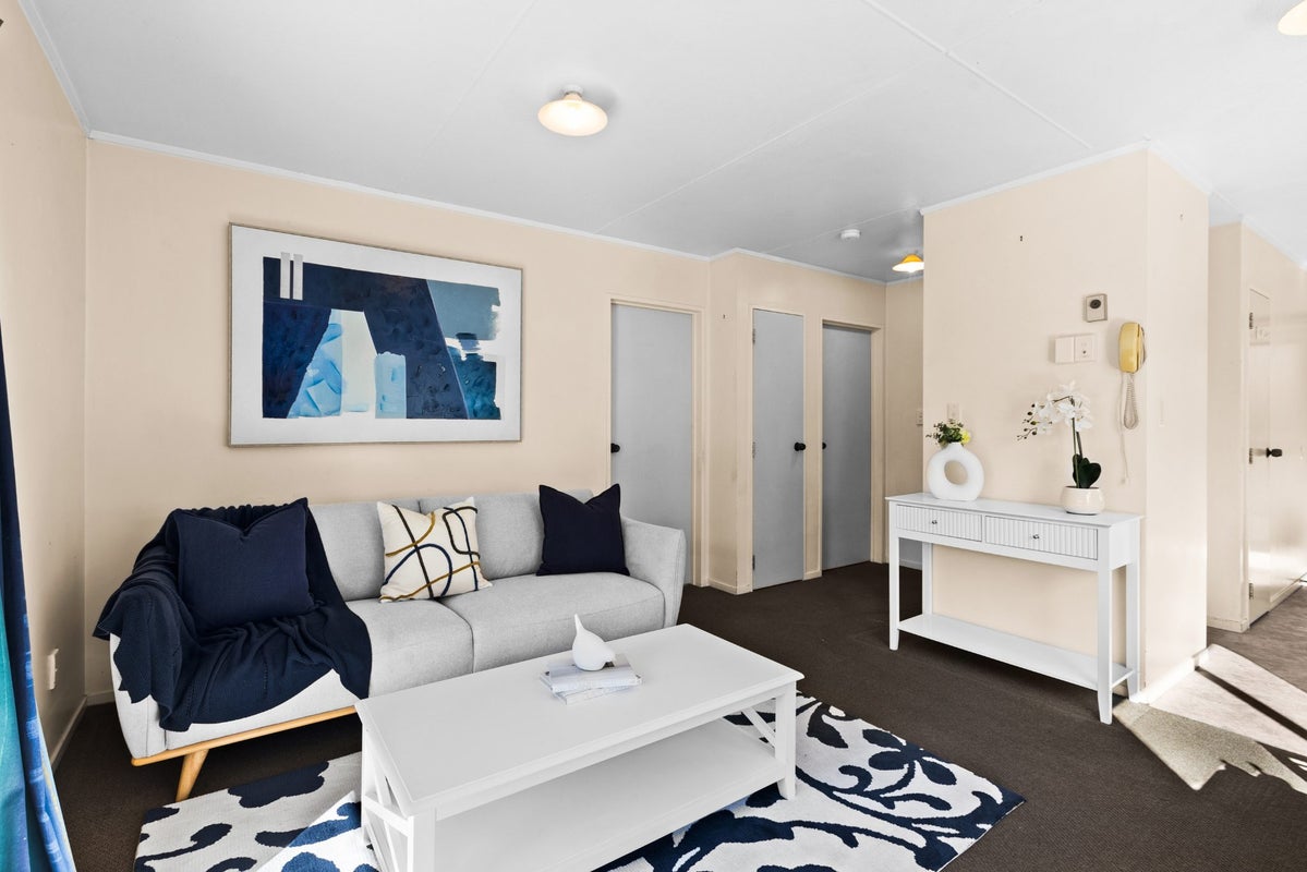 1/80 Latham Street, NAPIER SOUTH, NAPIER - Carousel 1