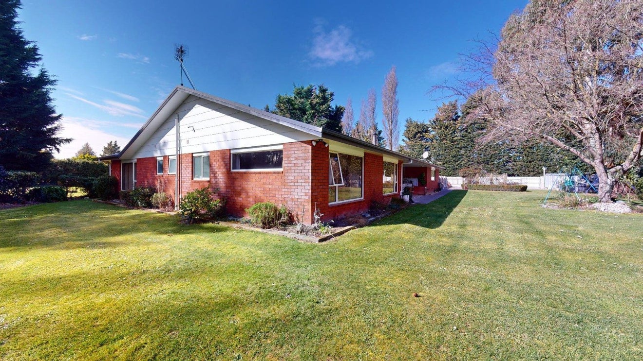 152 Smithfield Road, Elgin, Ashburton - Carousel 1