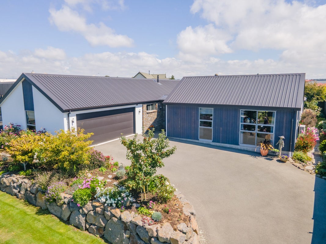 7 Lochern Rise, Marchwiel, Timaru - Carousel 1