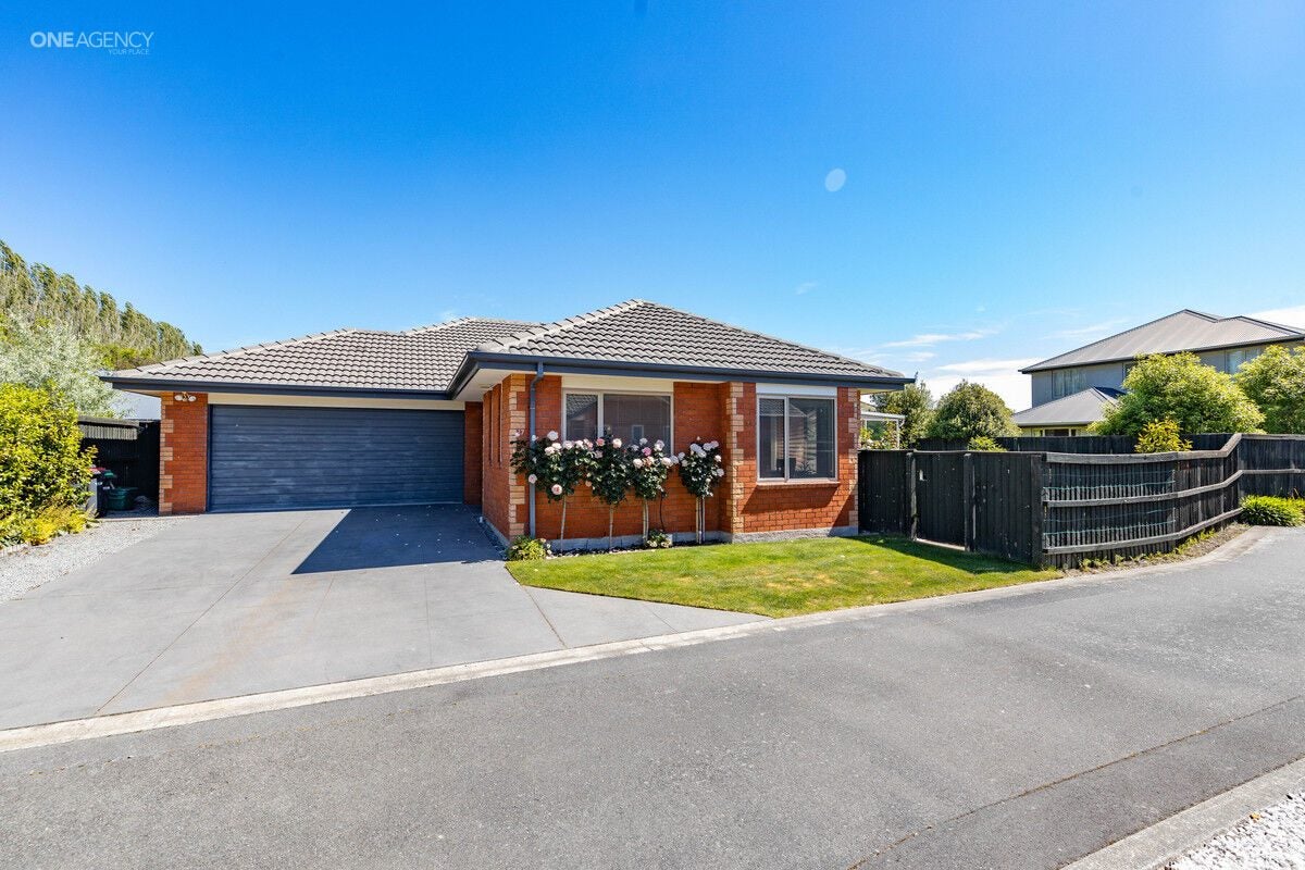 17 O'Neill Avenue, Northwood, Christchurch - Carousel 1