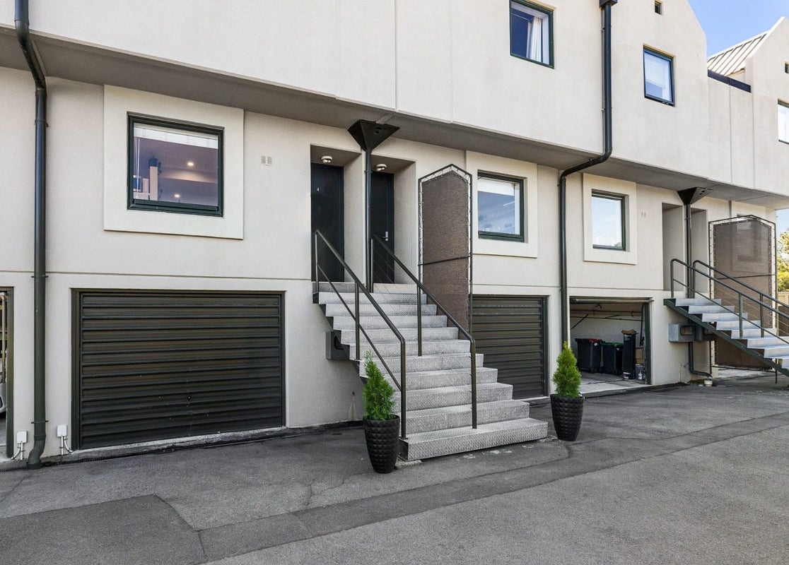 4/33 Winchester Street, Merivale, Christchurch - Carousel 8