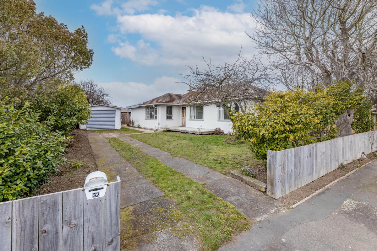 32 Woodgrove Avenue, North New Brighton, Christchurch - Carousel 1